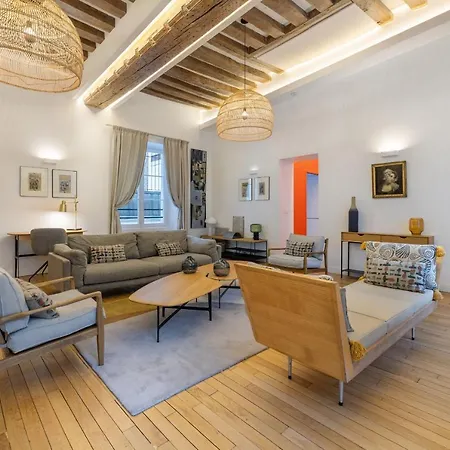 Francois De Sales Apartment