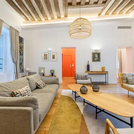 Apartment Francois De Sales *
