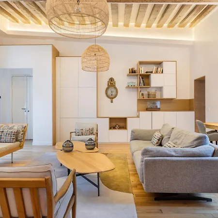 Francois De Sales Apartment Paris