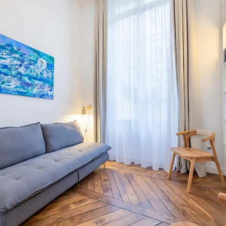 Francois De Sales Apartment Paris